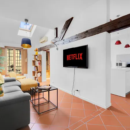 Apartament Bright Design House In The Heart Of